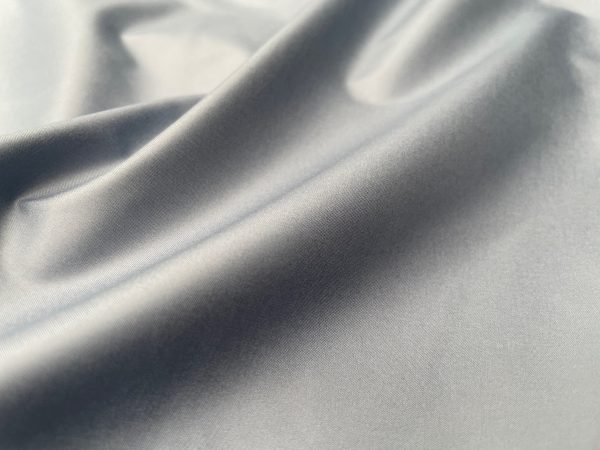 DELTAPEAK® "Silent and Super Soft" Downproof E17322F