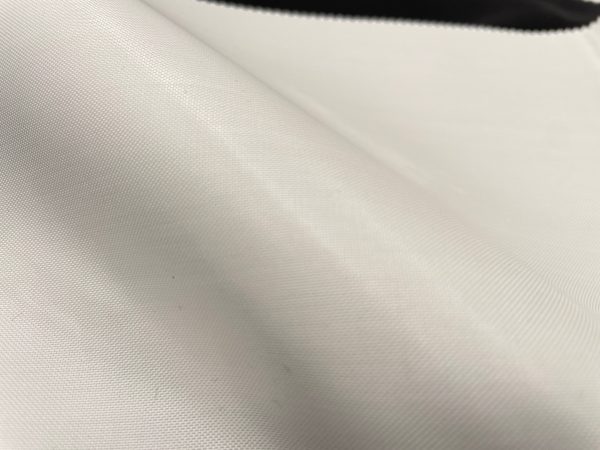 Technoforce® Steel / UHMWPE plain weave coated and calendered / IZ100CL-SW